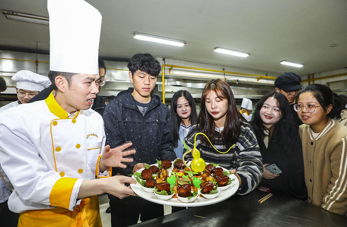 贵州食品工程职业学院物流服务与管理专业怎么样?课程设置及就业前景分析