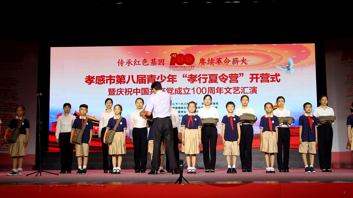 江苏商贸职业技术学院辅导员：如何落实立德树人任务