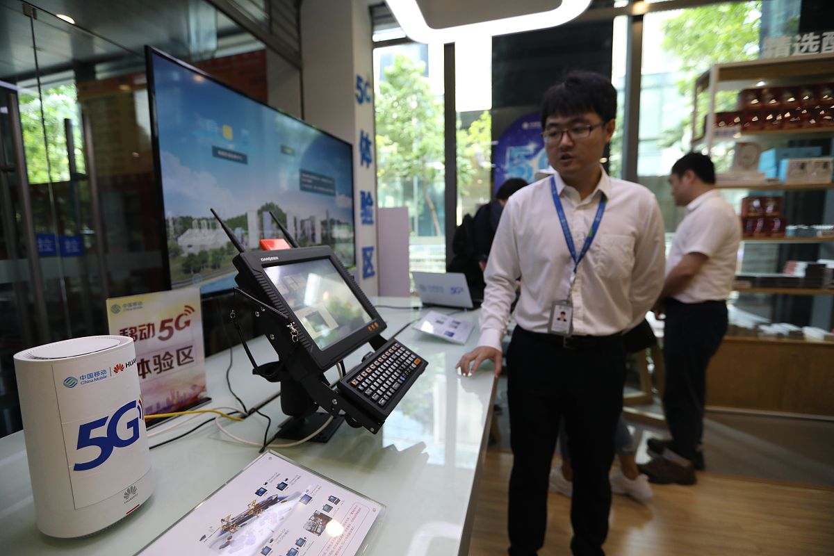 记叙文内容是参观常州电信博物馆表达科技的迅速发展赞扬电信劳模的伟大奉献650字左右注重参观和感受