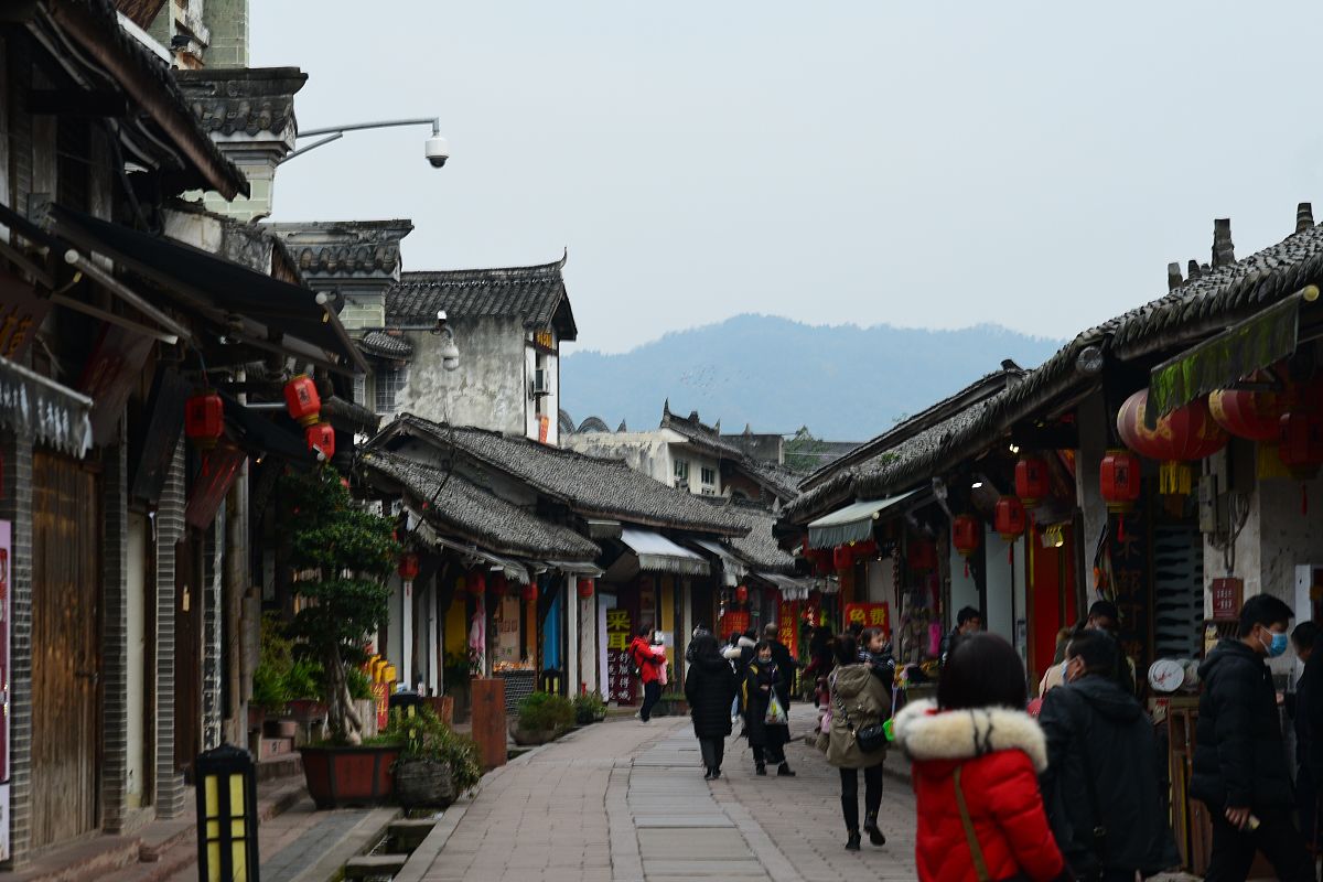 成都龙泉驿区汽修学校排名及评价：哪个学校更适合你？