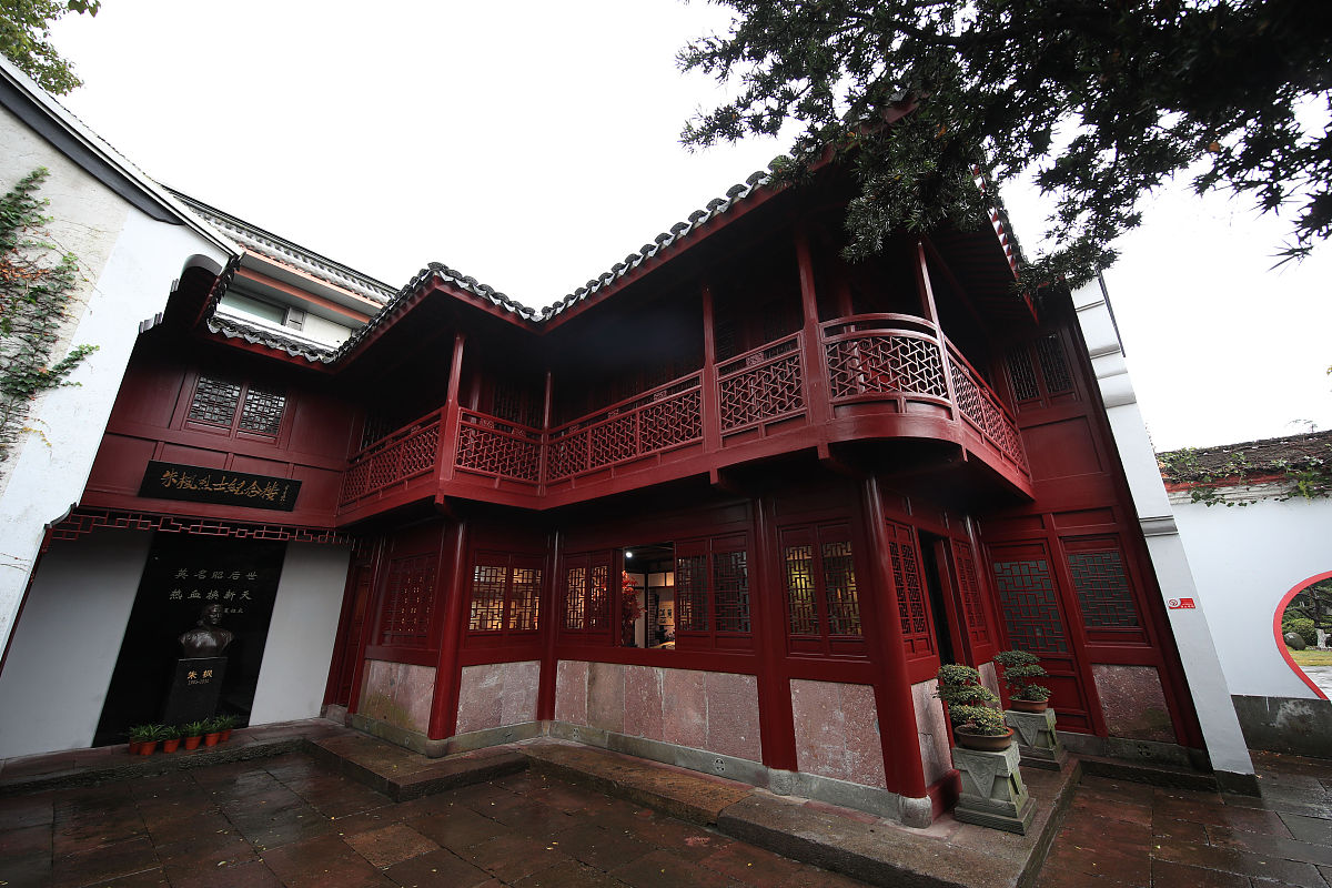禄劝职业高级中学2022年招生简章