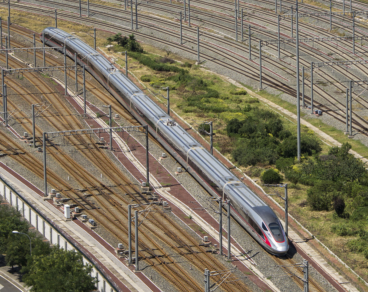CRH380A/AL 动车组给水卫生系统详解