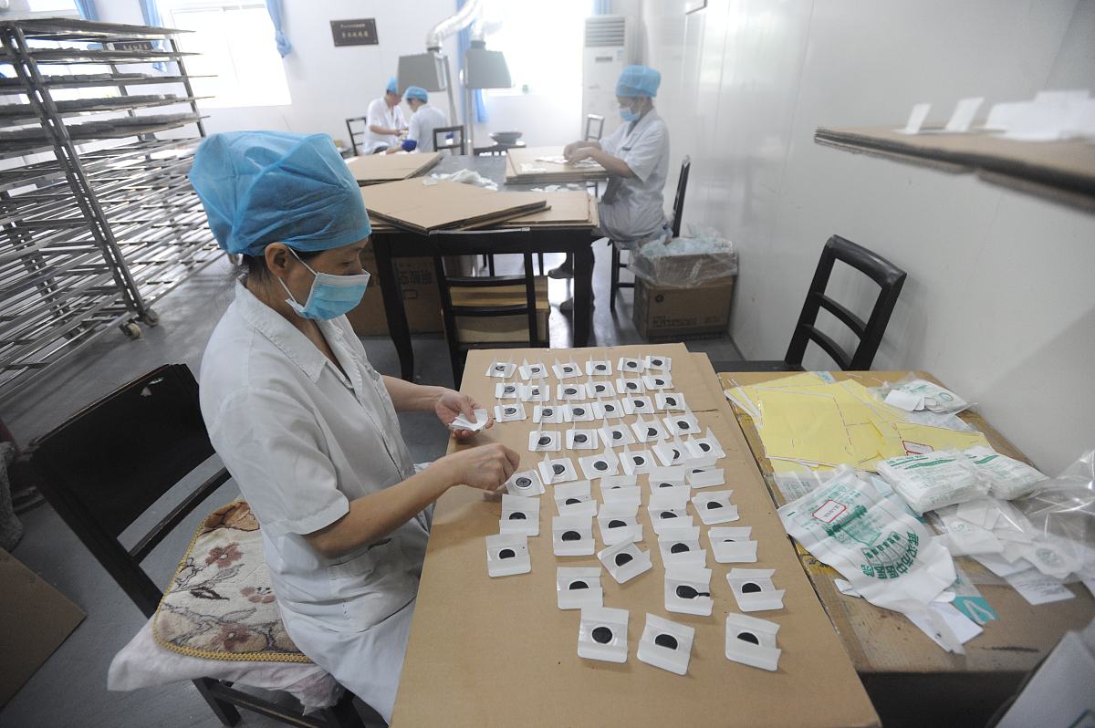 湖北2022年卫校热门专业推荐：中医学、药学、康复治疗、护理