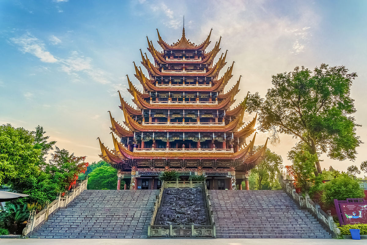 四川有旅游专业的中专中职学校哪家好