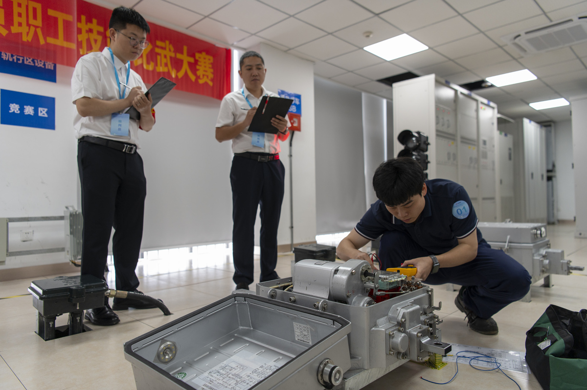 吕梁职业技术学院汽车检测与维修技术专业涉及哪些课程-怎么样