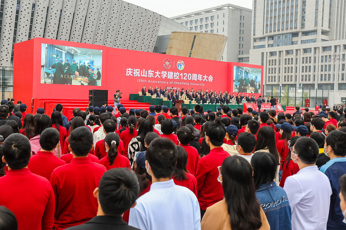 天府新区成人中等专业学校：培养文明素养，成就职业梦想