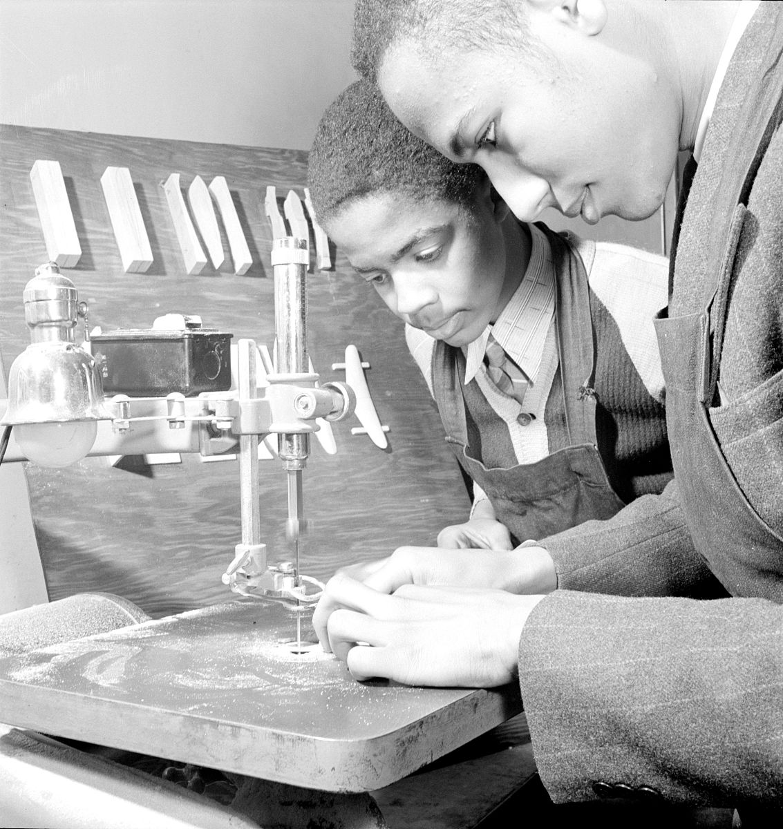 apa Bahasa Inggris Sekolah menengah kejuruan