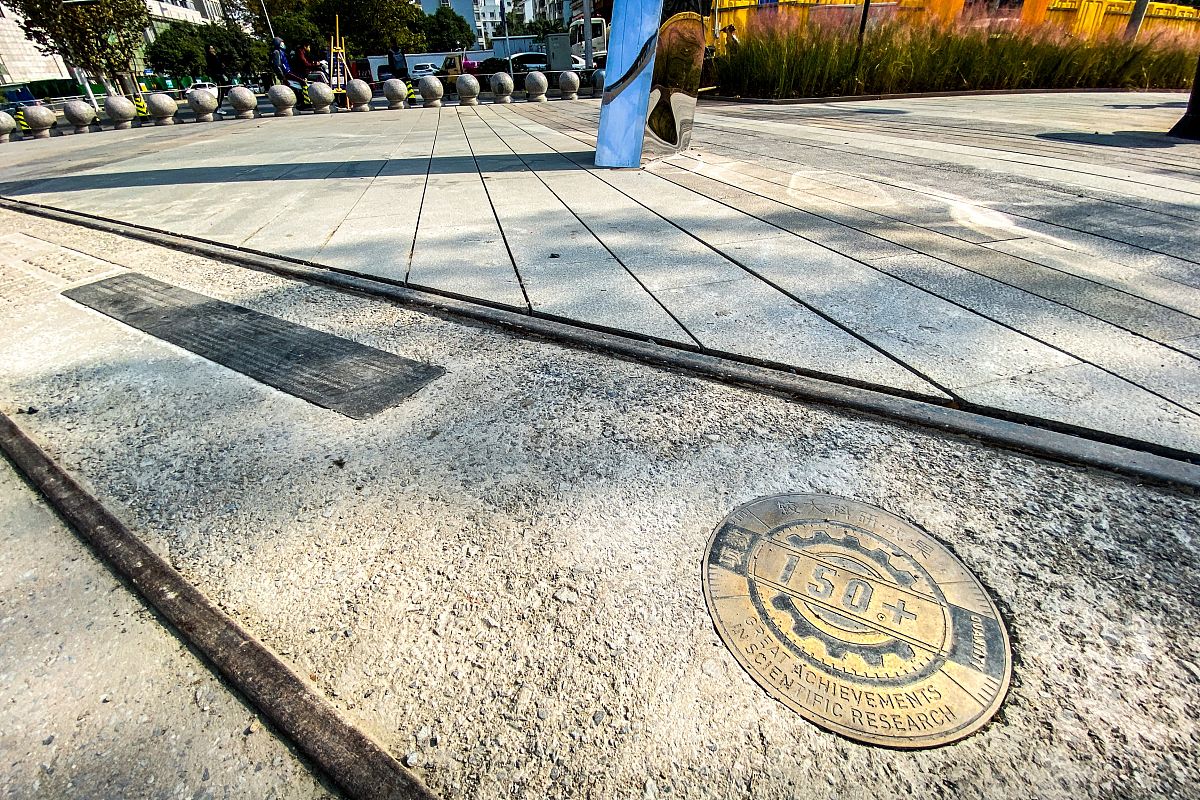 郑州二砂技工学校的农业机械使用与维护钳工中级工就业前景如何