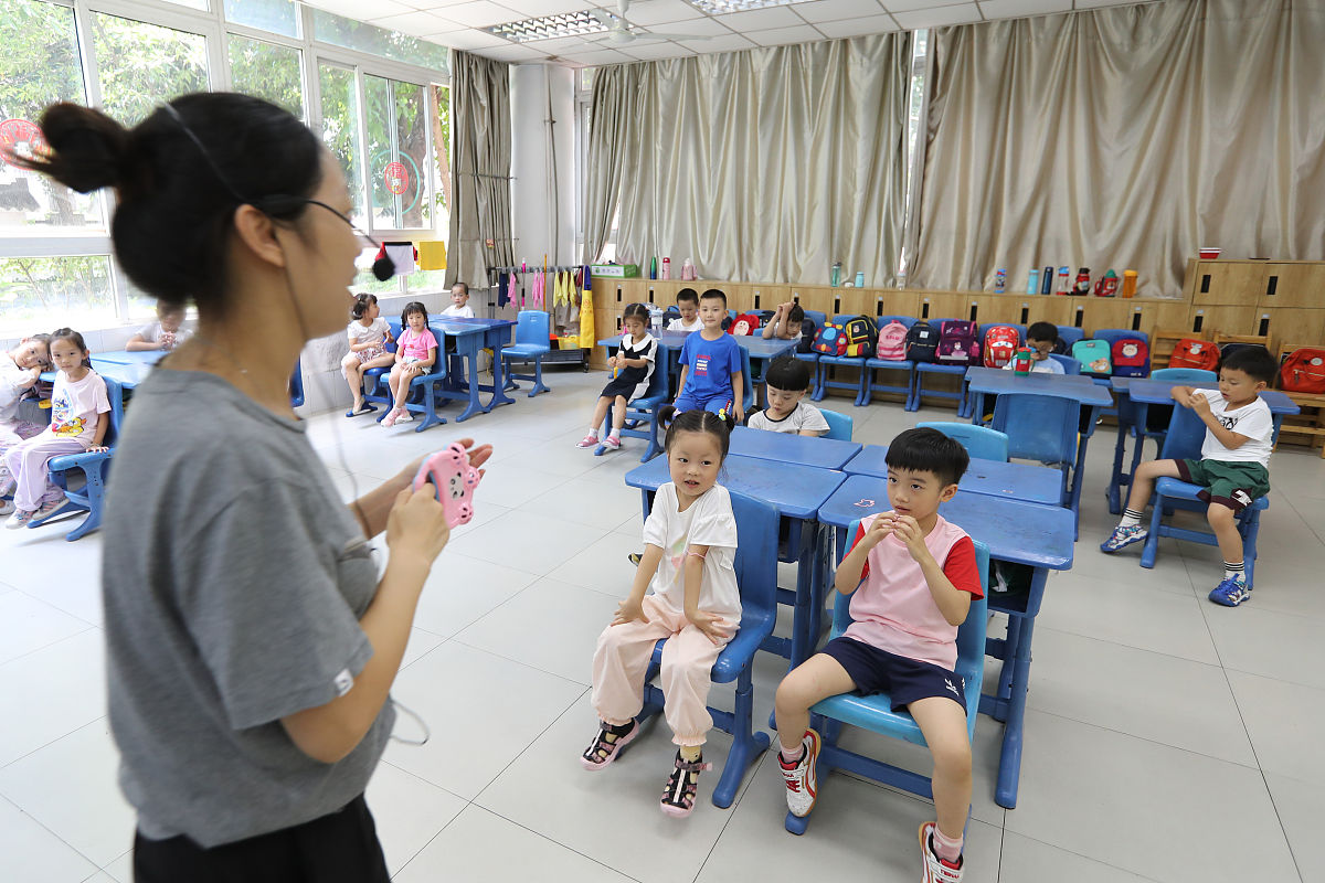 河南信息工程学校的幼儿保育专业主干课程