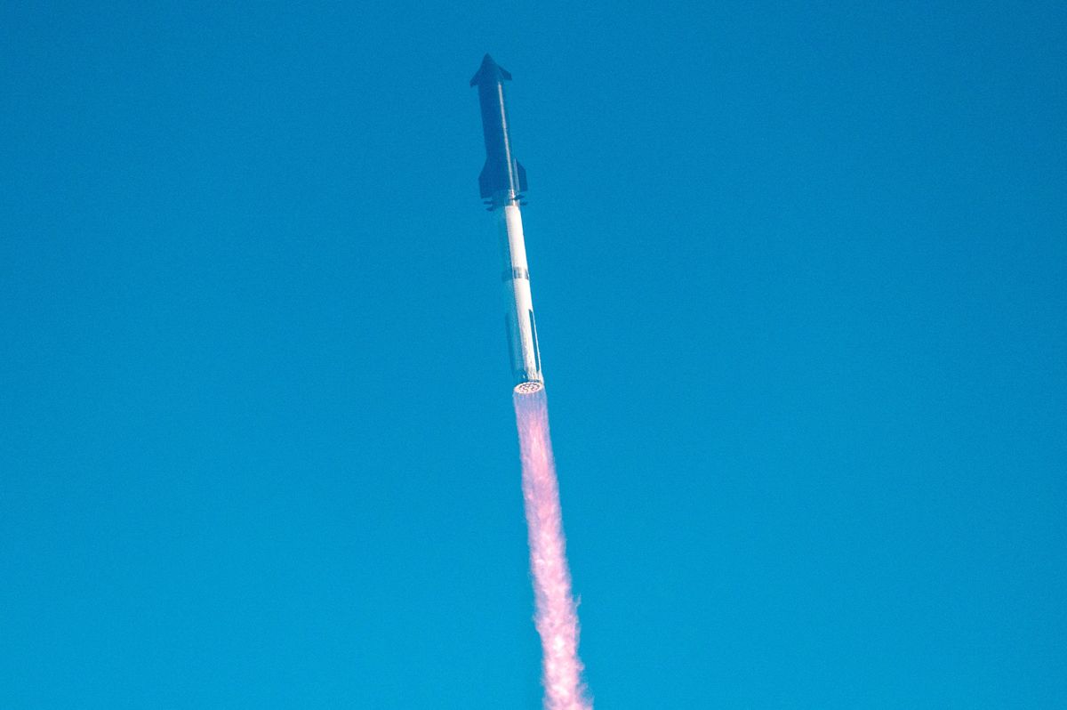 美国太空探索技术公司20日发射的星舰重型运载火箭在发射升空3分钟后于墨西哥湾上空发生非计划内的解体在半空中爆炸航天器未能成功进入预定轨道。SpaceX 星舰发射失败是什么原因？还有哪些信息值得关注？