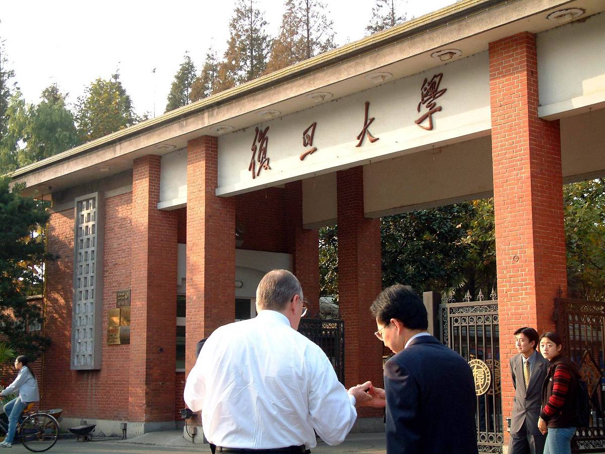 复旦大学的创立为学生带来了什么