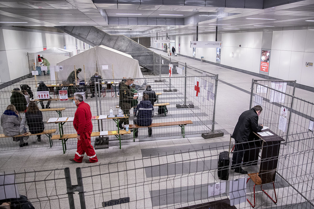 次氯酸消毒喷雾使用时间及注意事项