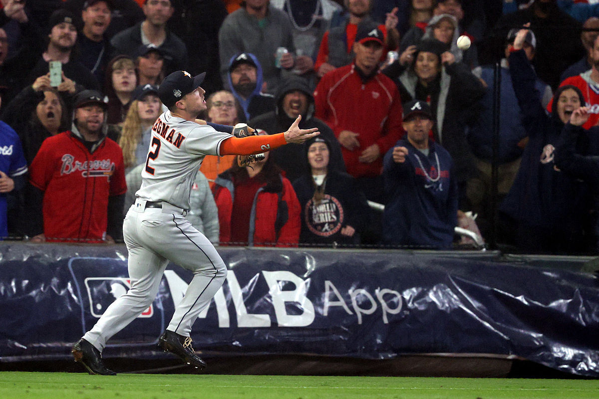 2021年10月29日,美国,2021mlb世界大赛第3场,休斯顿太空人vs亚特兰大