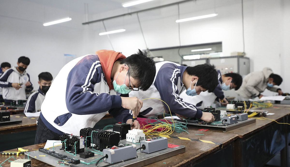 四川仪表工业学校机电技术应用专业招生 | 培养高素质机电人才 四川仪表工业学校机电技术应用专业招生 | 培养高素质机电人才