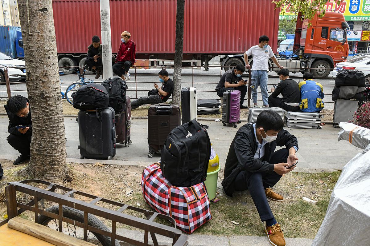 失业无家可归？先解决住房问题！