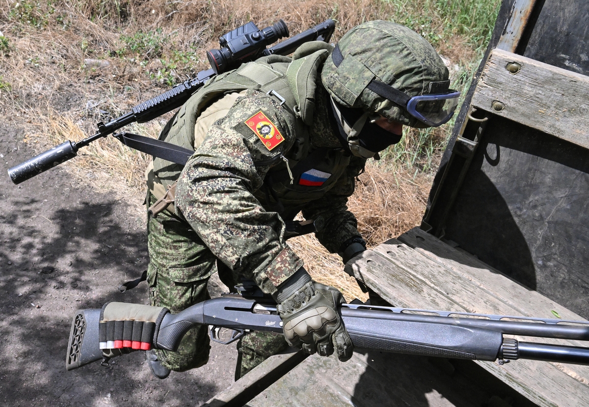 作战装备生成模块