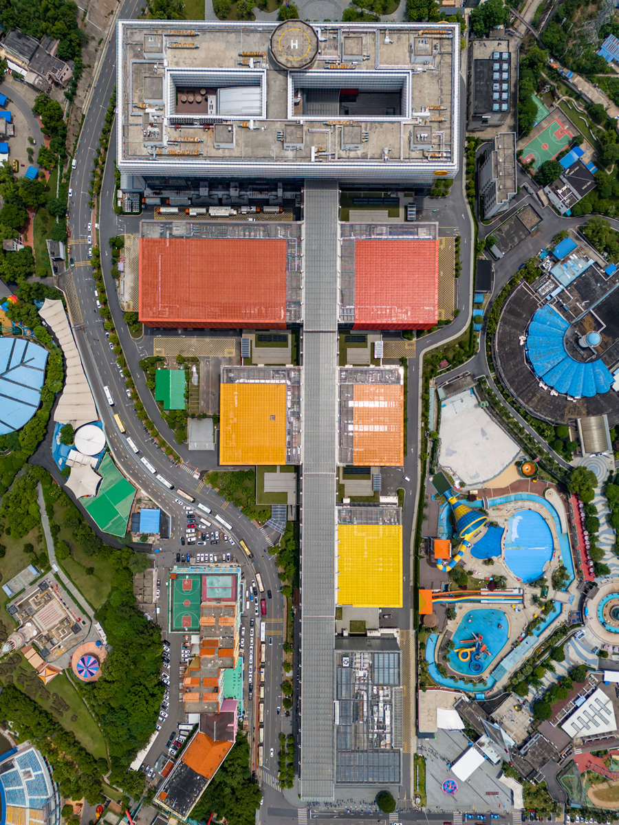 奥特莱斯商贸中心建筑方案设计研究