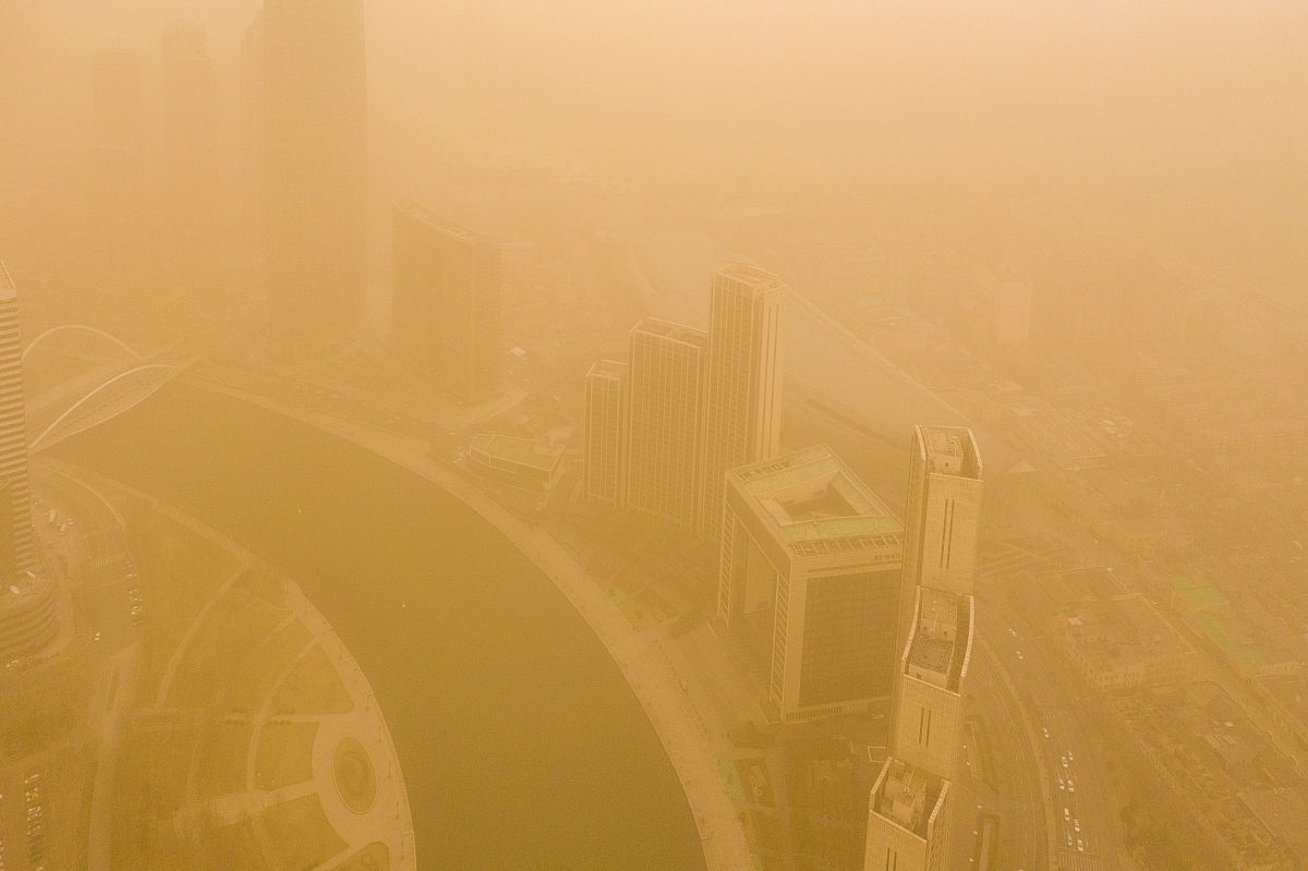 用500字描述为什么会刮沙尘暴