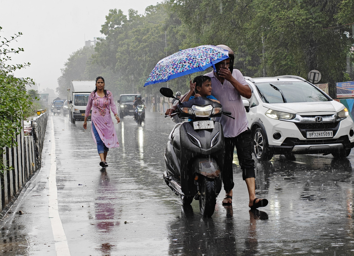 雨天骑电动车安全指南：必知注意事项