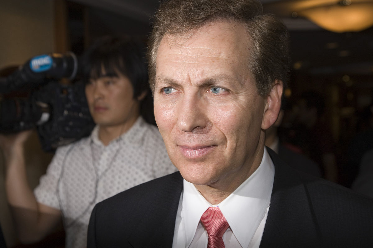 移动申报怎么操作换法人 操作步骤帮我用200字详细描述