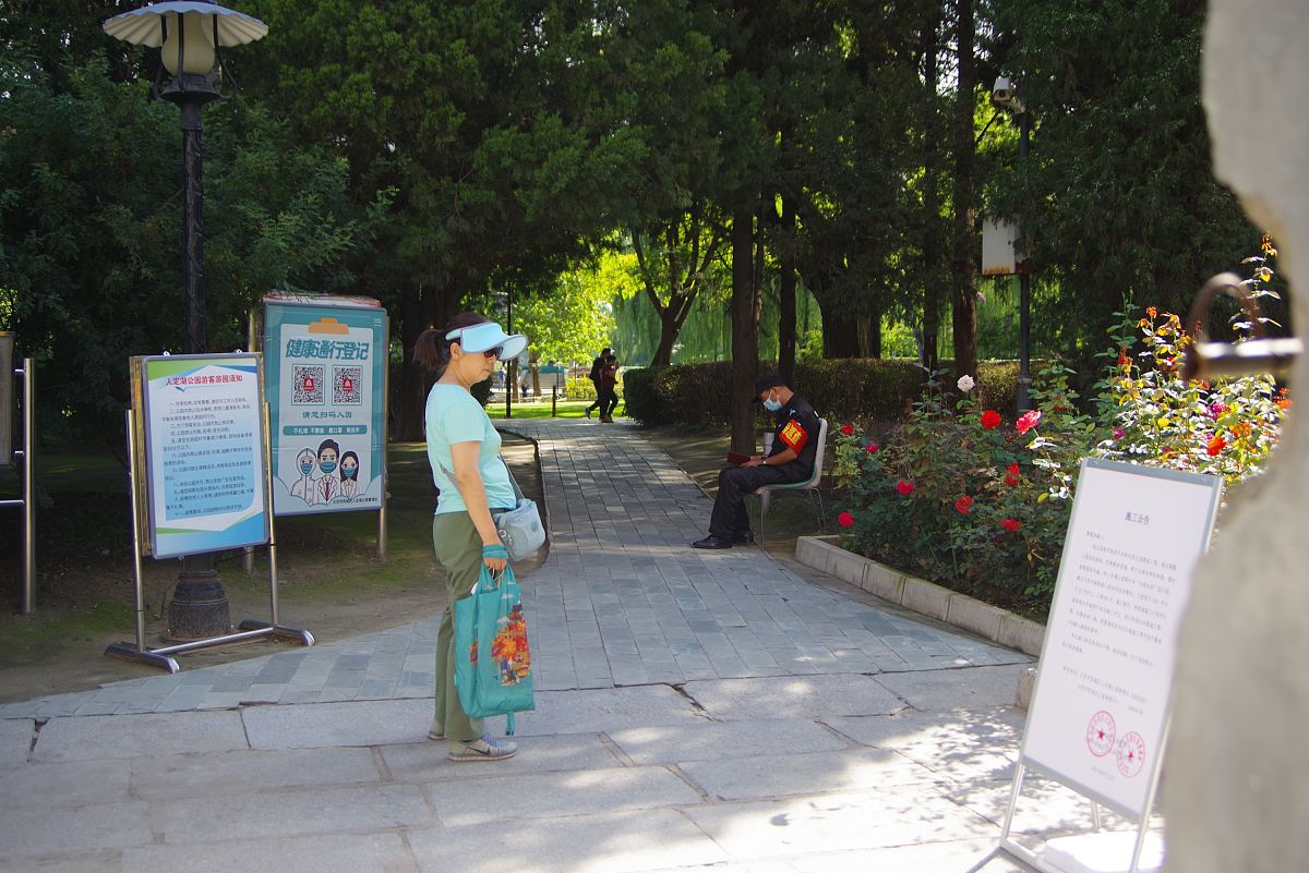 共管门前事，擦亮城市文明窗口：油烟治理刻不容缓