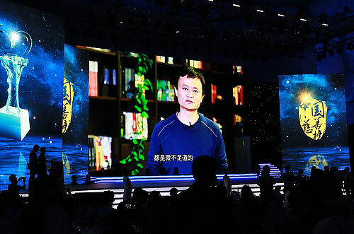 文学材料的主体性特征：为什么说文学作品是作者的内心世界？