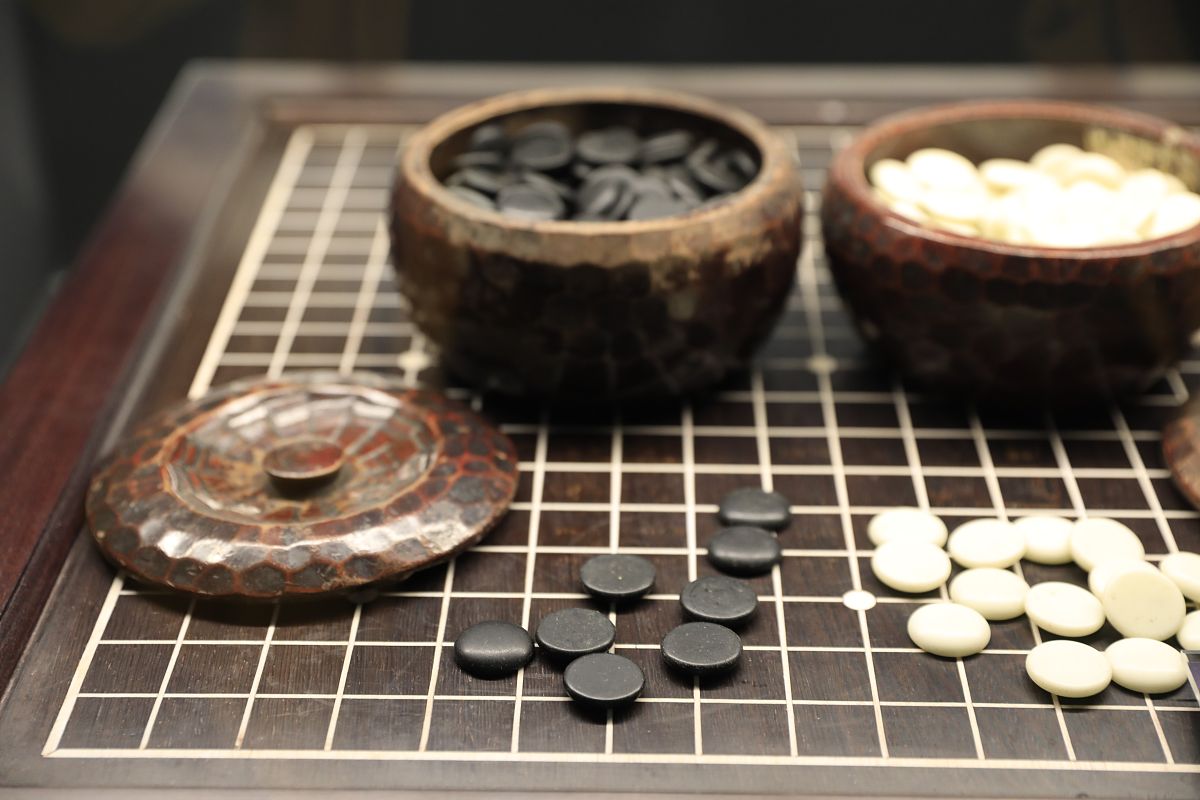 观棋不语是什么意思_词语观棋不语的意思