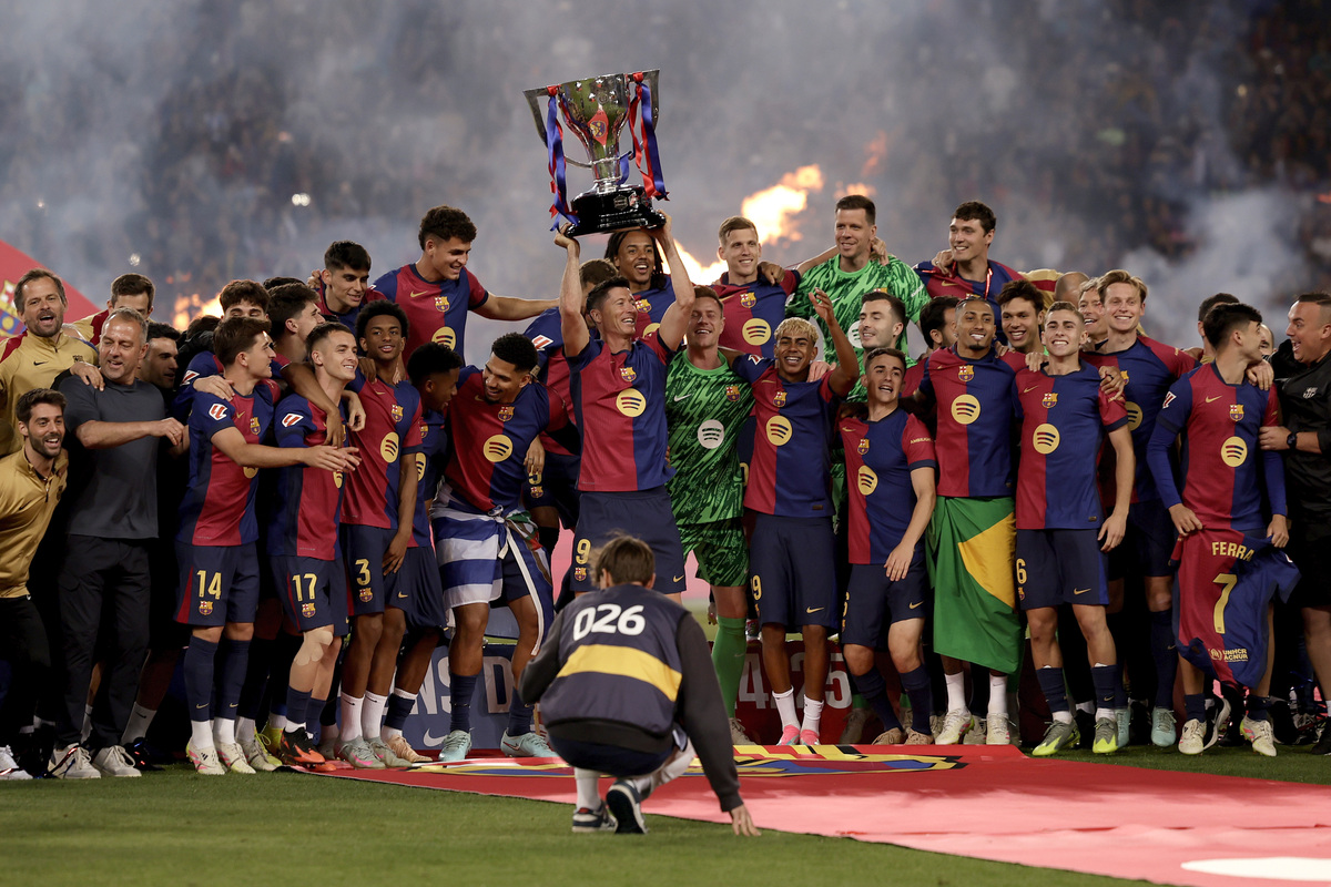 梅西和C罗粉丝互黑：真的讨厌他们吗？