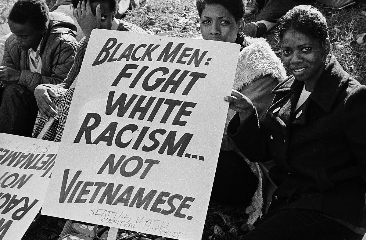 经济落后和贫富分化：滋生恐怖主义的土壤