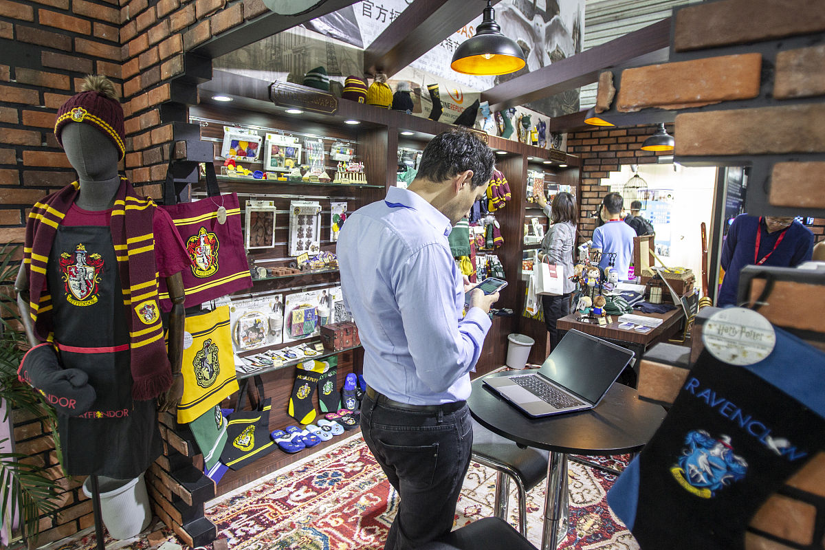 DNF中魔道学者的推荐装备