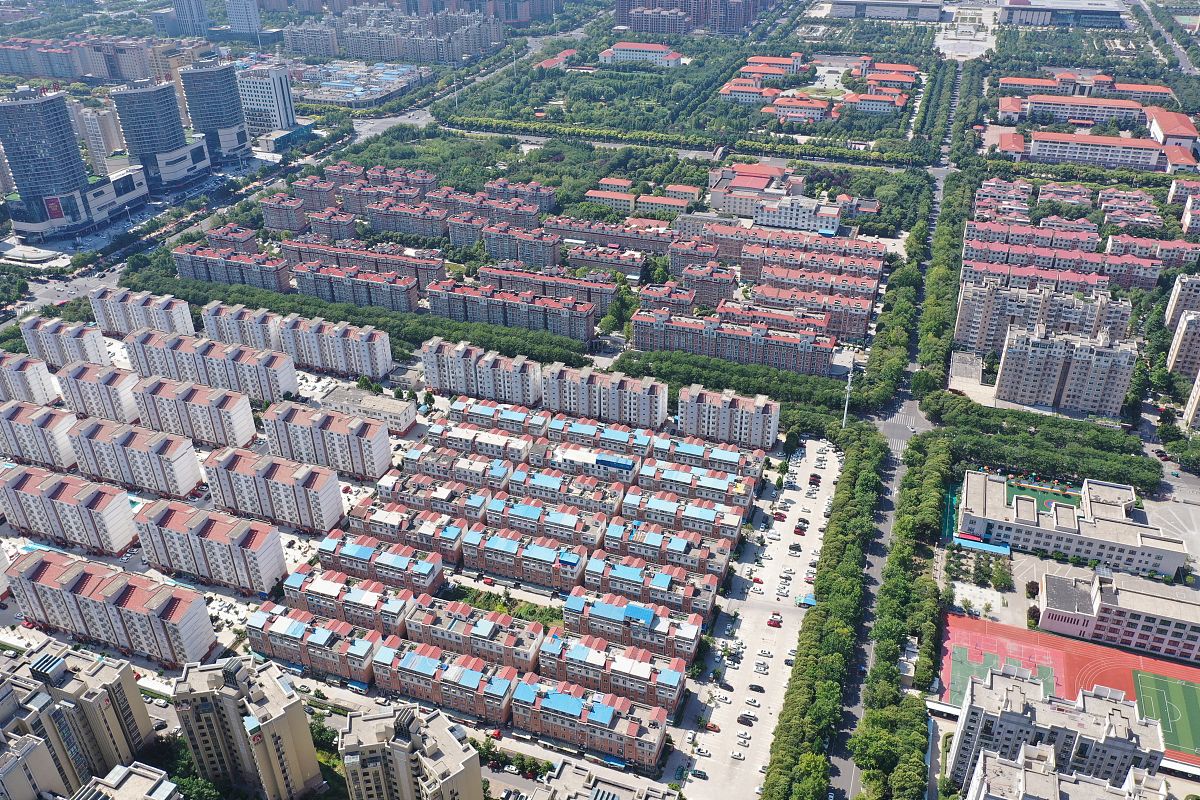 河南经济技术学校2023年热门专业：商业、计算机、新兴科技领域