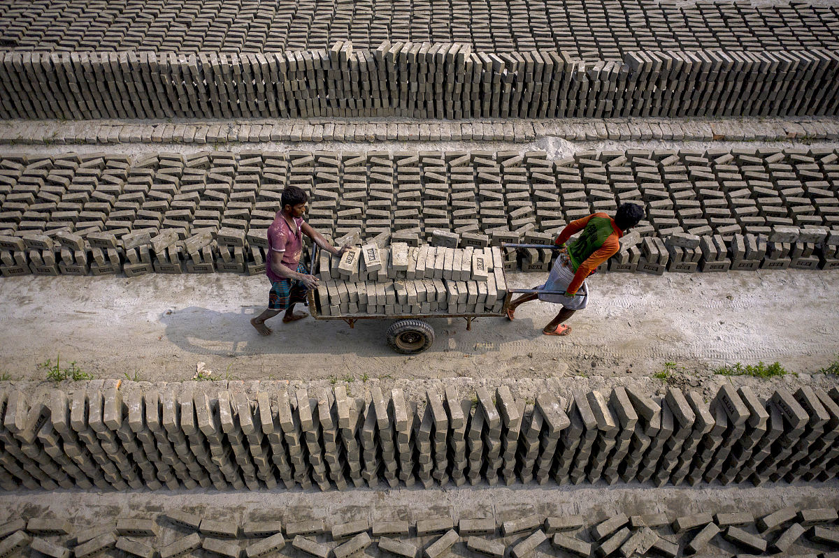 成都新运高铁职业学校专业设置：培养铁路交通行业人才