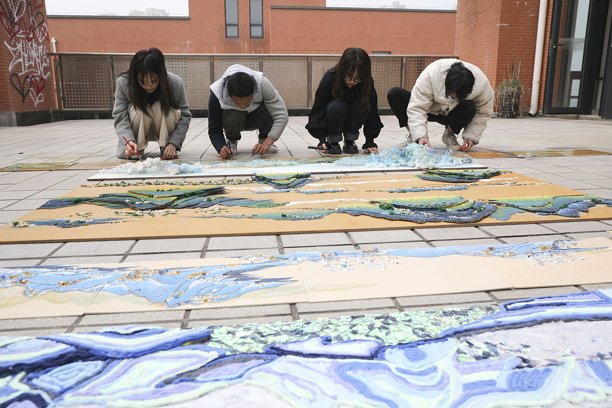 请问艺术设计学专业的本科毕业论文写什么比较合适