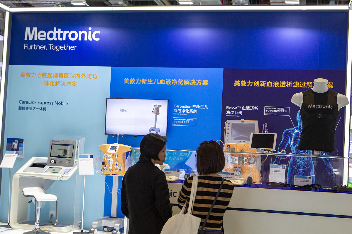 急性肾损伤中的血管成分：低氯血症、高氯血症和高氯酸中毒的影响