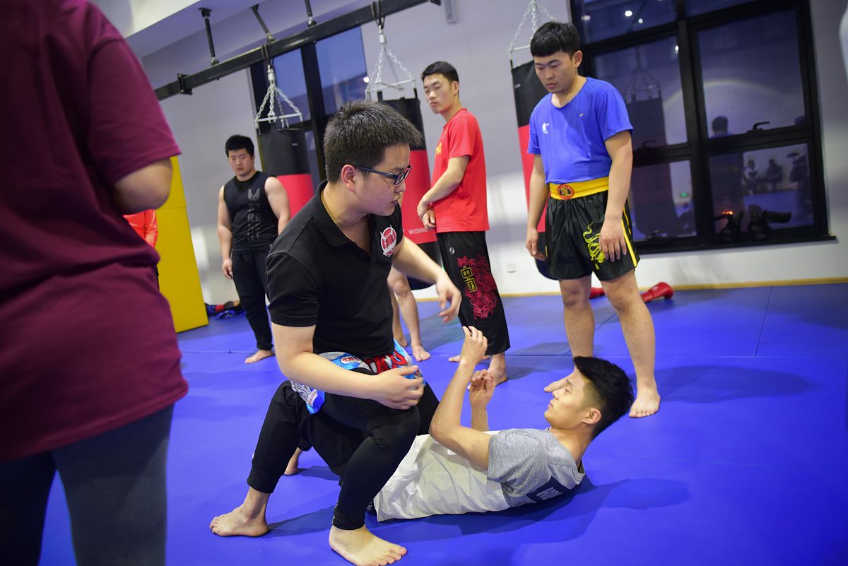 天津体育学院是11投档吗？按什么录取？