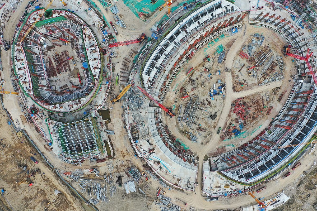 2020年6月26 汕头亚青会东海岸新区主场馆建设高清航拍图