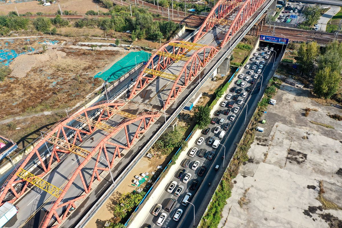 南京地铁9号线2标高压线施工方案