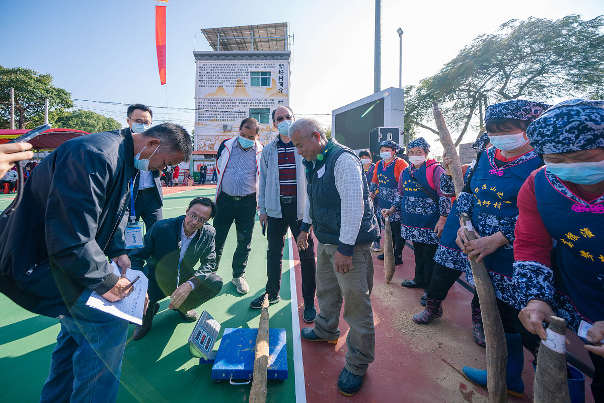 《如是生活》前四集观后感：人生、家庭、友情、梦想 - 深度解读与感悟