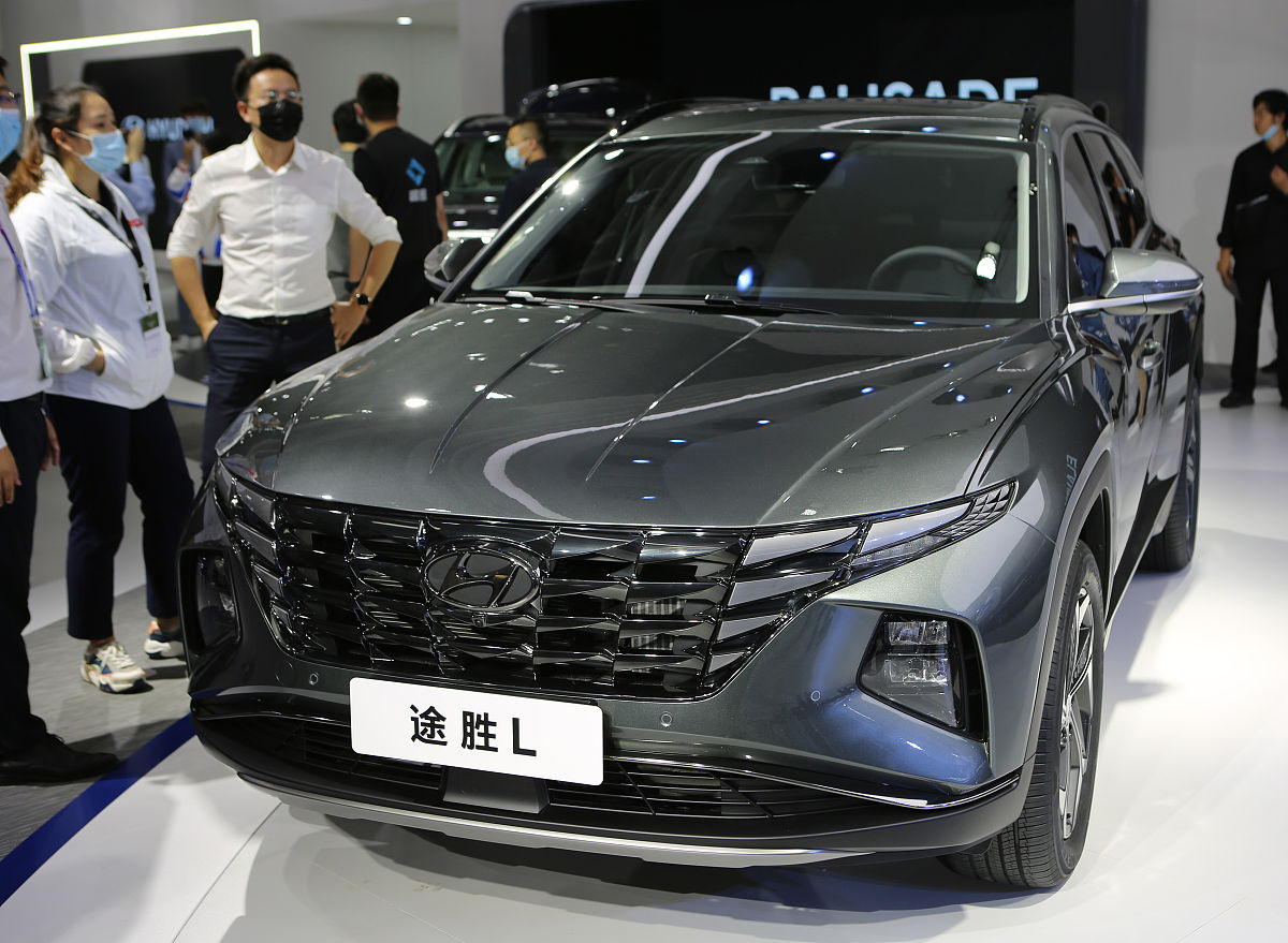 介绍一下智己LS7这款汽车800字左右