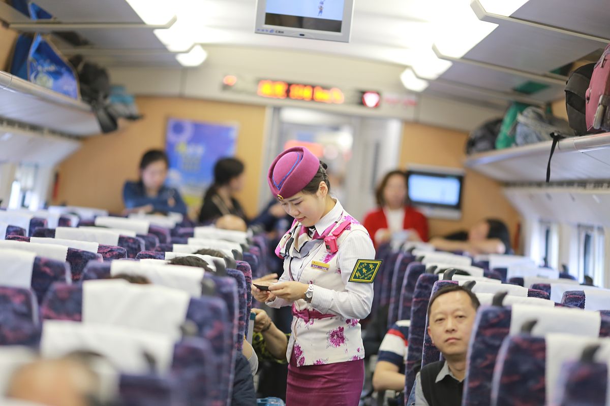 成都学高铁的要求？身高视力要求多少