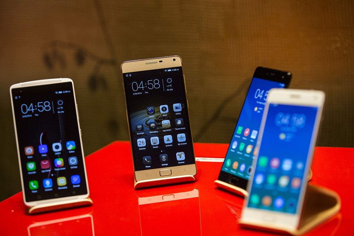 海信手机咋样用250字帮我描述