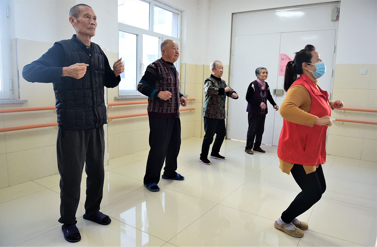 成都实用工程技术学校老年人服务与管理专业可以选择哪些就业方向