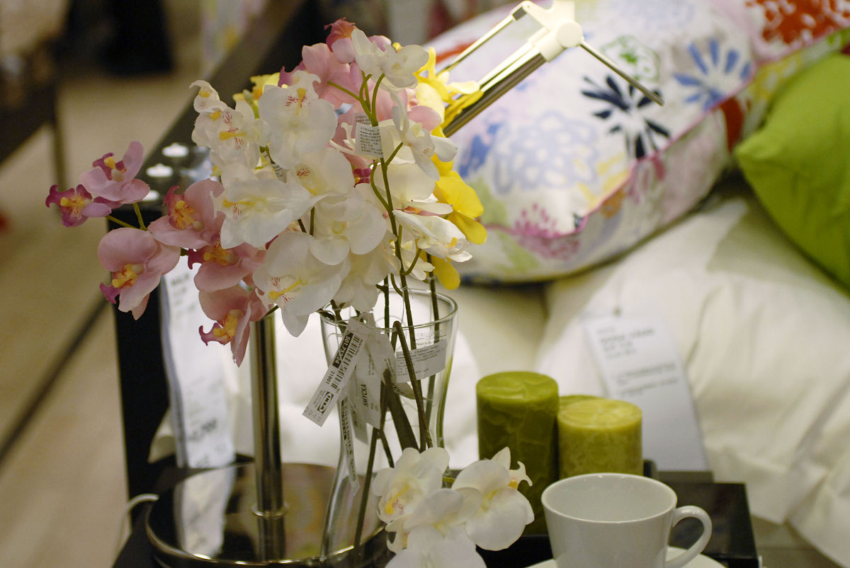 奶茶杯插花活动：提升品牌知名度和销售的有效策略