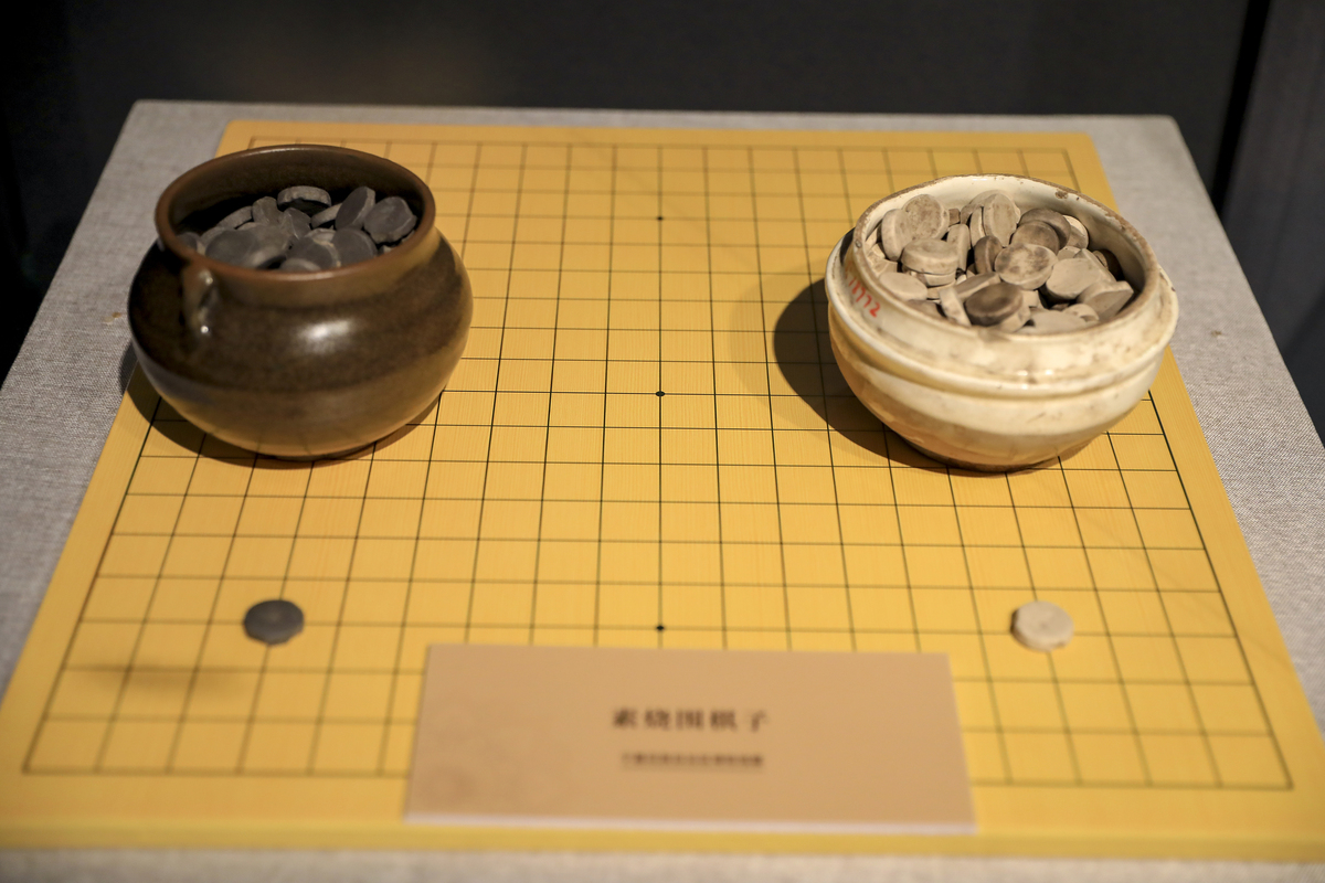 围棋入门：观棋乐趣，棋盘大小无碍