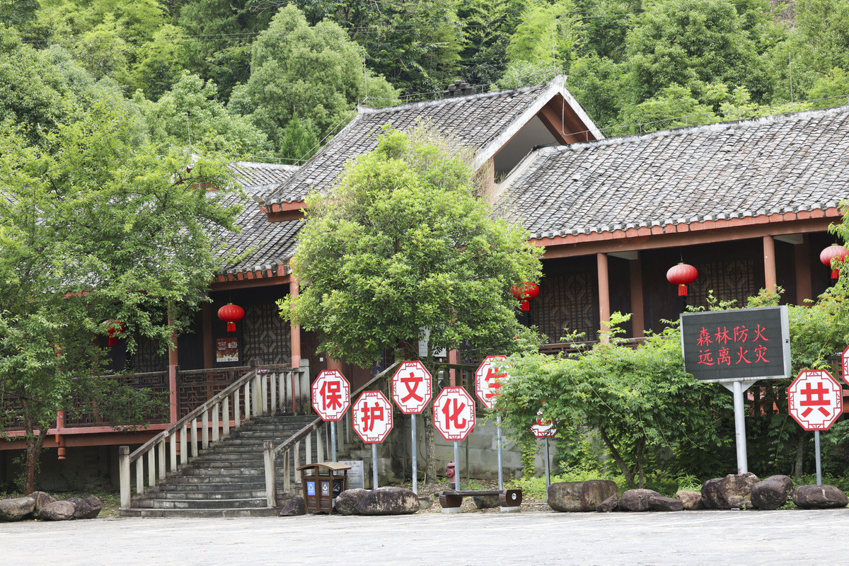 璧山青杠农家乐推荐：体验地道农家风味，享受田园休闲时光