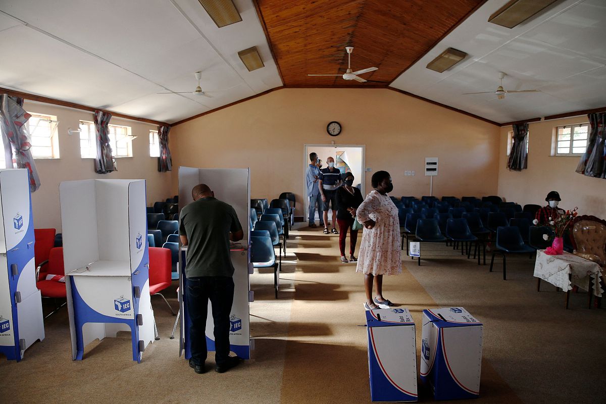 歙县现代职业学校2023年招生电话-怎么样