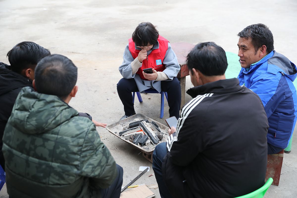 四川省经济管理学校有多少学生以及专业