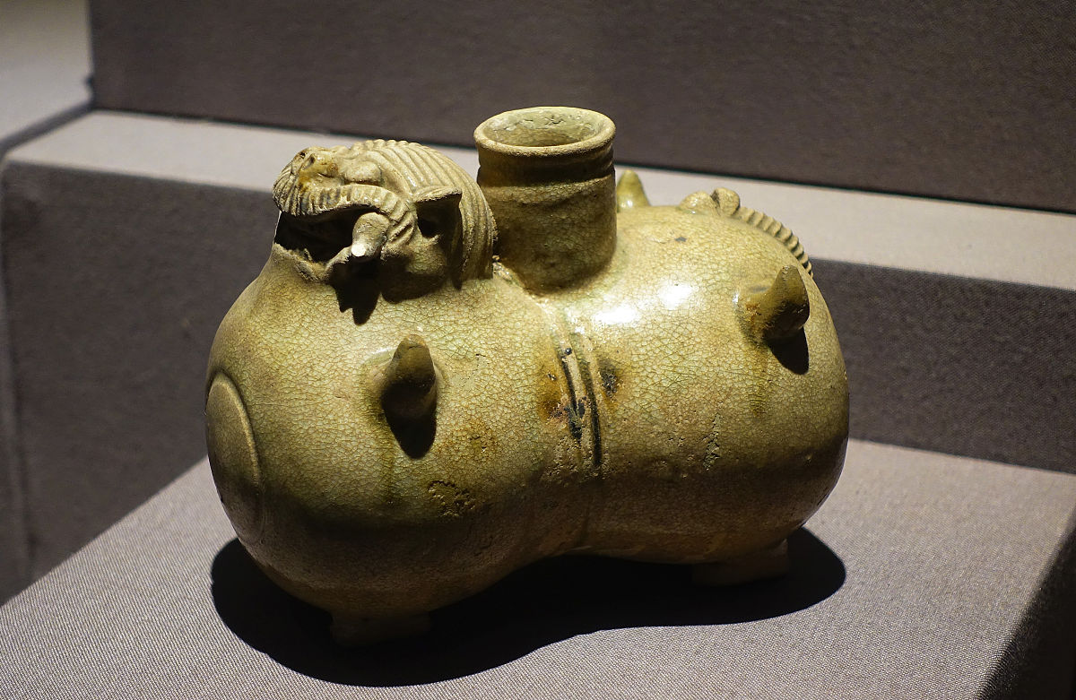 2019年05月31日 青瓷虎形插器,西晋,南京市博物馆(朝天宫)古代文物.