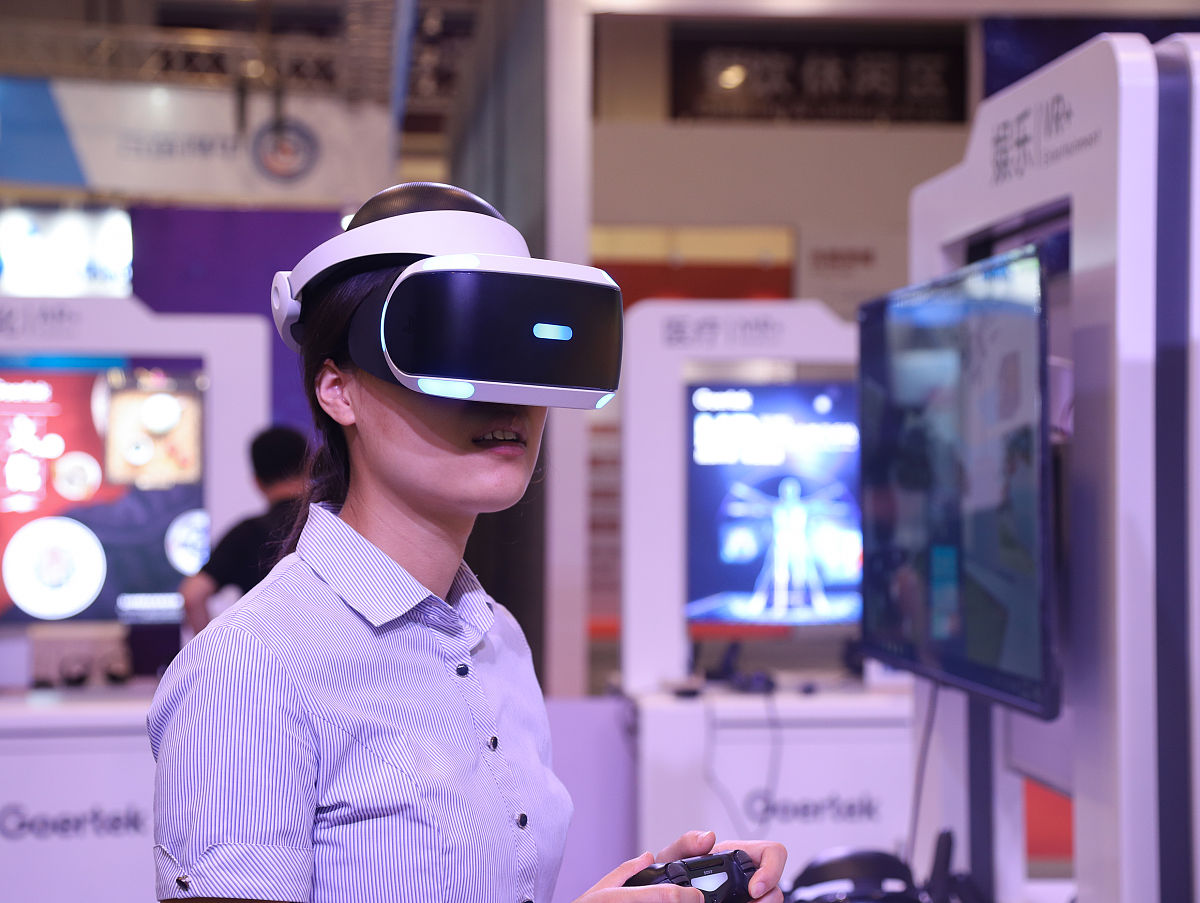 虚拟现实教育的短板：成本、标准化、学习曲线和体验 | 深度分析