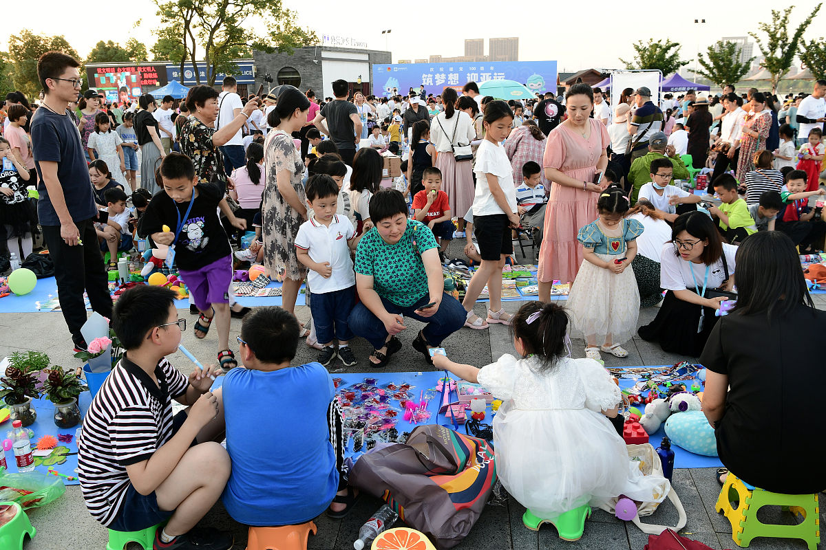 天津到新疆阿克苏纺织工业城多久？详细路线及时间